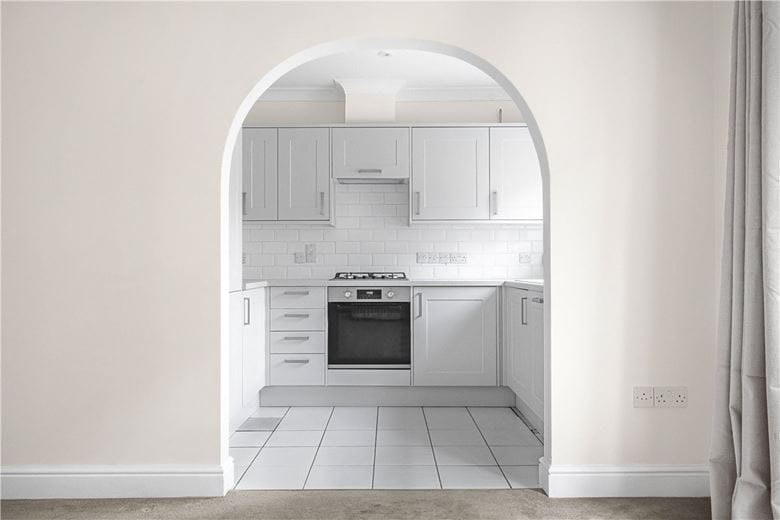 2 bedroom flat, Grandpont Place, Longford Close OX1 - Available