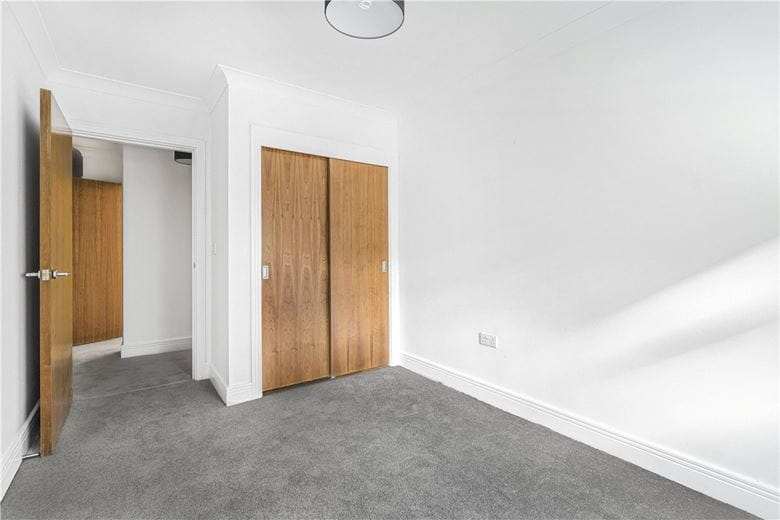 2 bedroom flat, Elizabeth Jennings Way, Oxford OX2 - Available