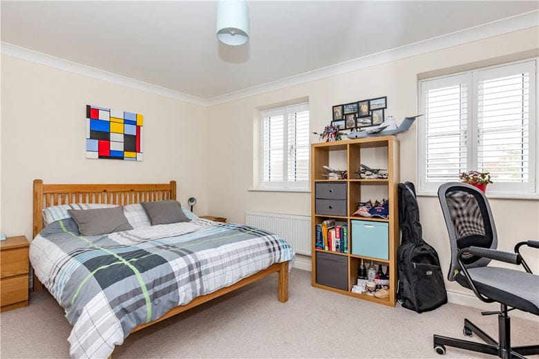 3 bedroom house, Buttercross Lane, Witney OX28