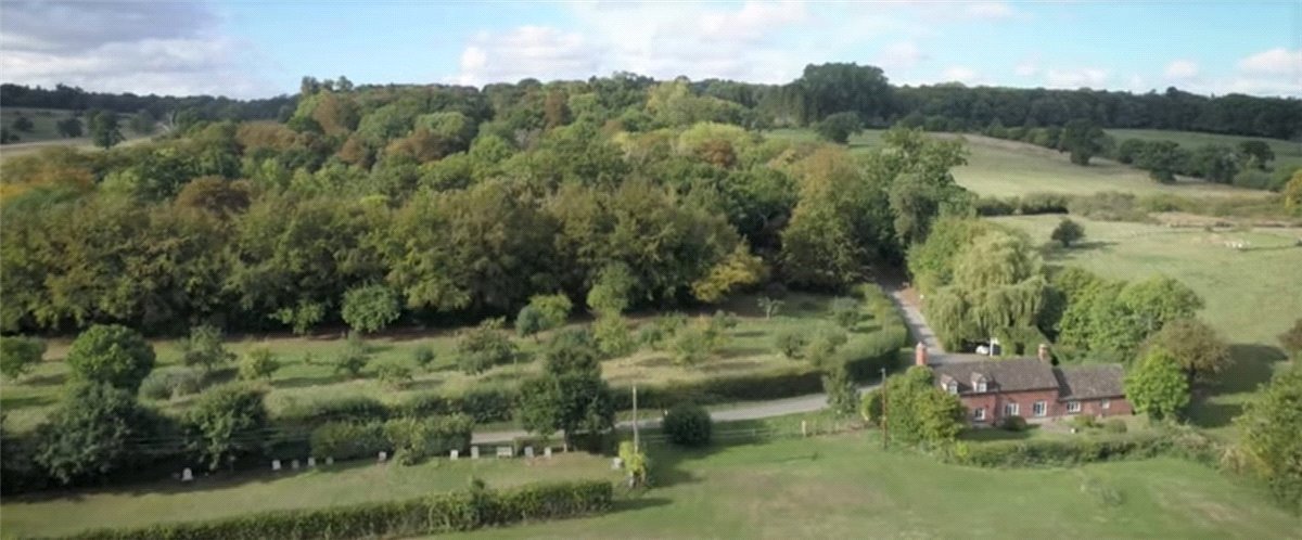 3 bedroom cottage, Wytham, Oxford OX2 - Let Agreed