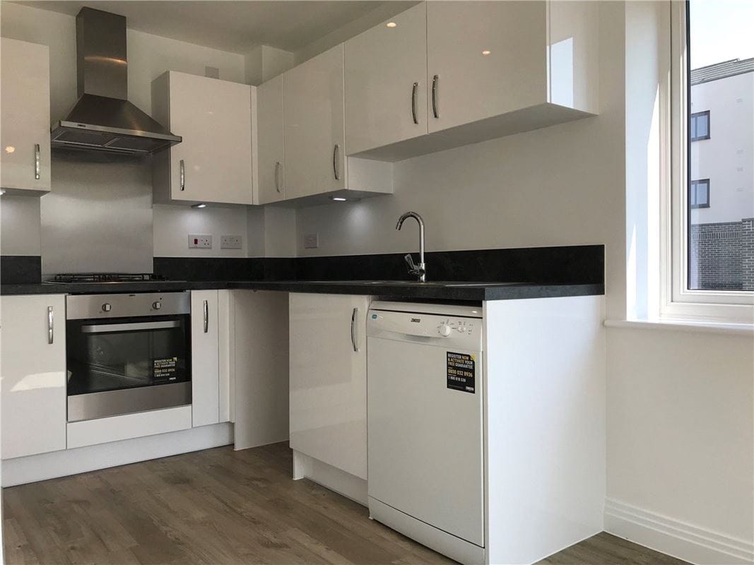 3 bedroom house, Butcher Crescent, Glebe Farm MK17