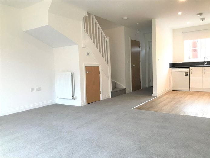 2 bedroom house, Rome Avenue, Aylesbury HP21