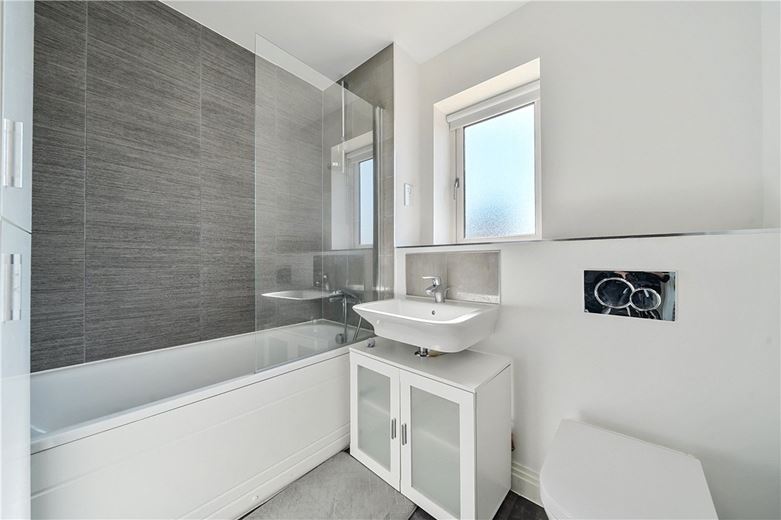 1 bedroom flat, Scott Court, Glebe Farm MK17