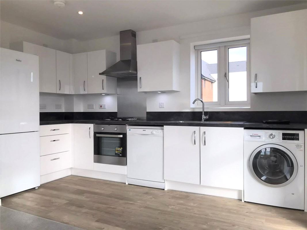 1 bedroom flat, Scott Court, Glebe Farm MK17