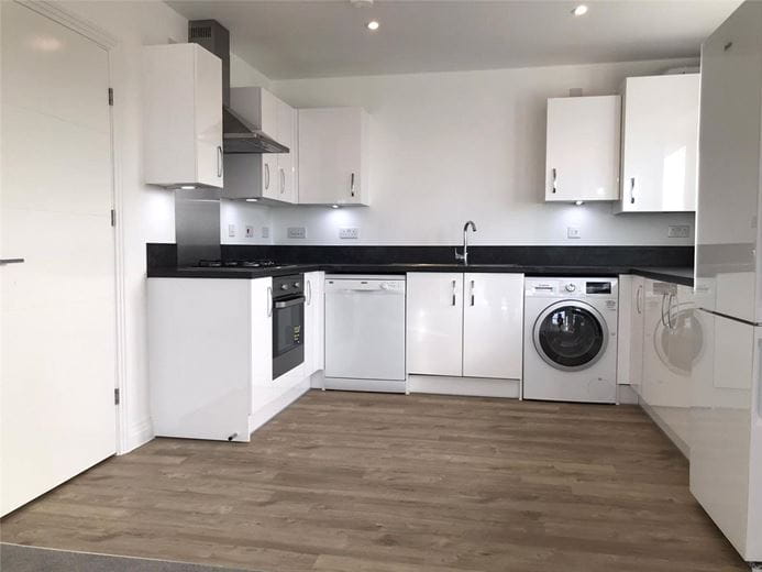 2 bedroom flat, Scott Court, Glebe Farm MK17
