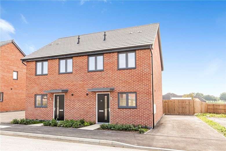 2 bedroom house, Wheatfield Drive, Curbridge OX29
