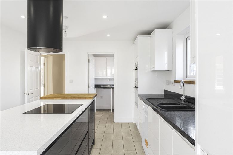 4 bedroom house, Stifford Clays Road, Orsett RM16 - Let Agreed