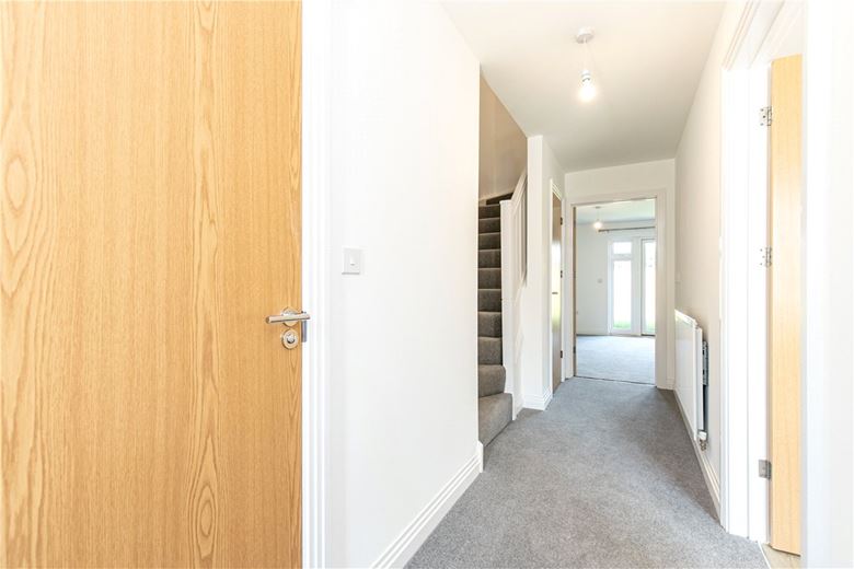 3 bedroom house, Rye Crescent, Curbridge OX29 - Let Agreed