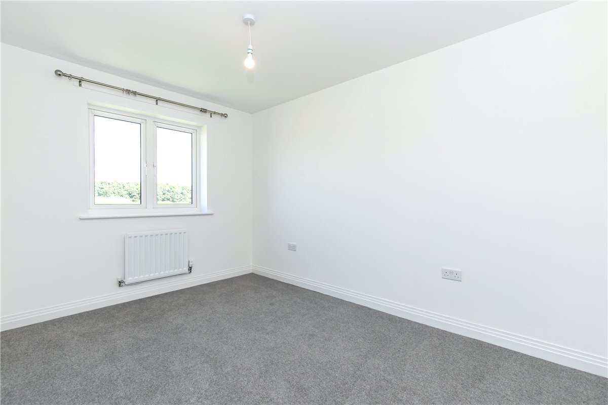 3 bedroom house, Rye Crescent, Curbridge OX29 - Let Agreed