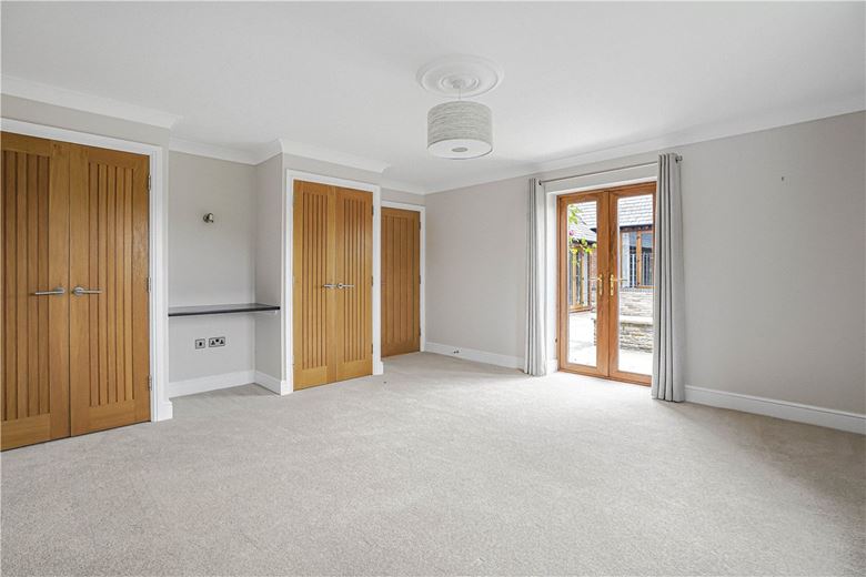 5 bedroom house, Manor Road, Wantage OX12 - Under Offer