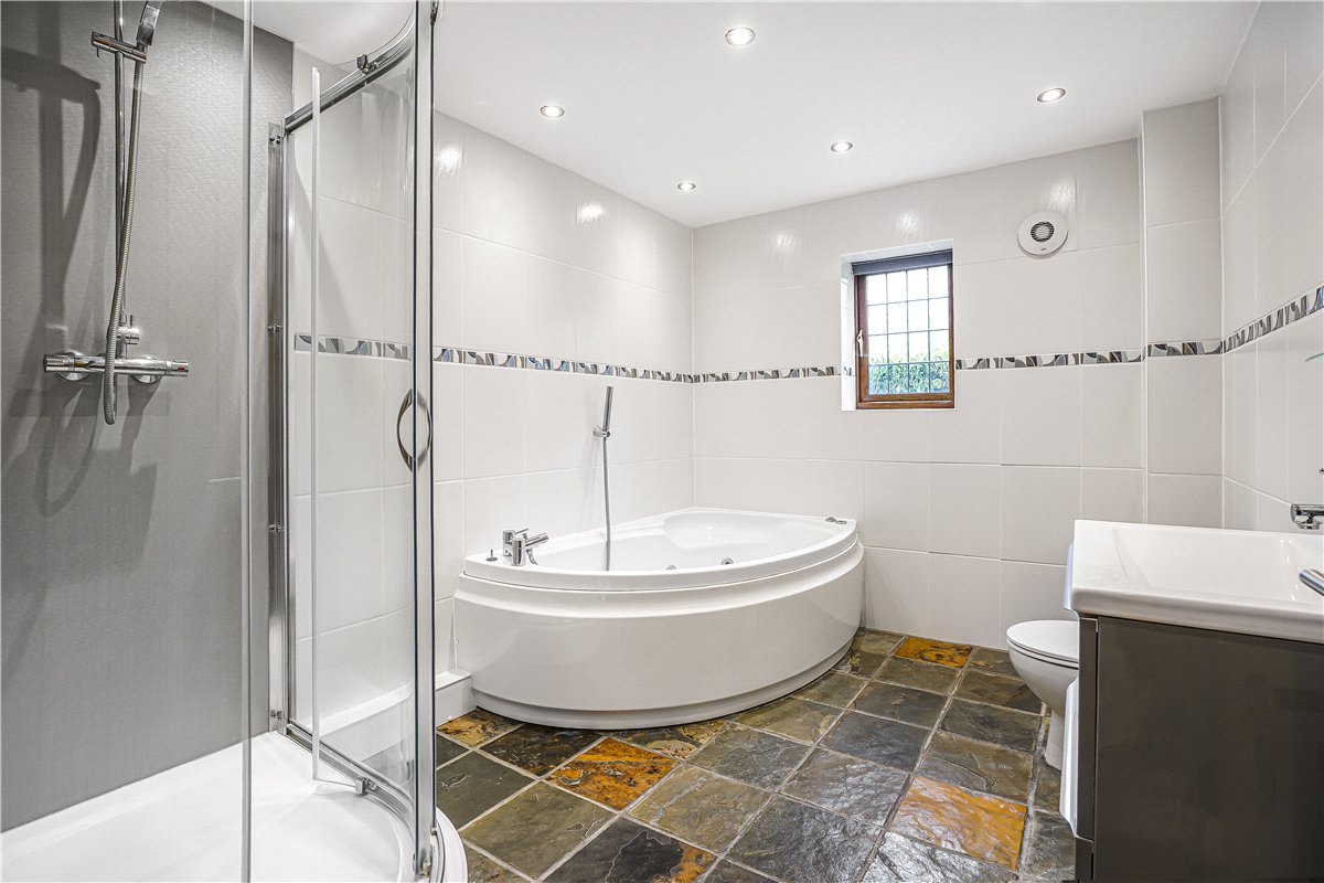 5 bedroom house, Manor Road, Wantage OX12 - Under Offer