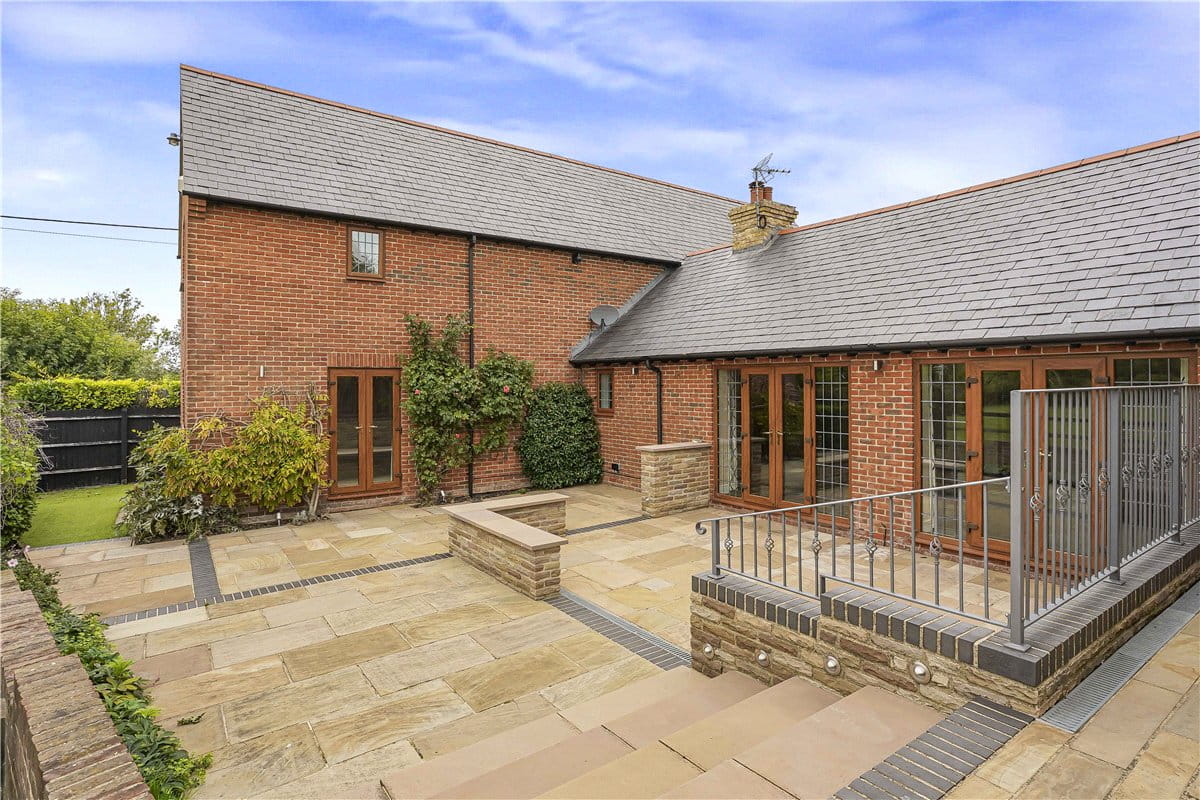 5 bedroom house, Manor Road, Wantage OX12 - Under Offer