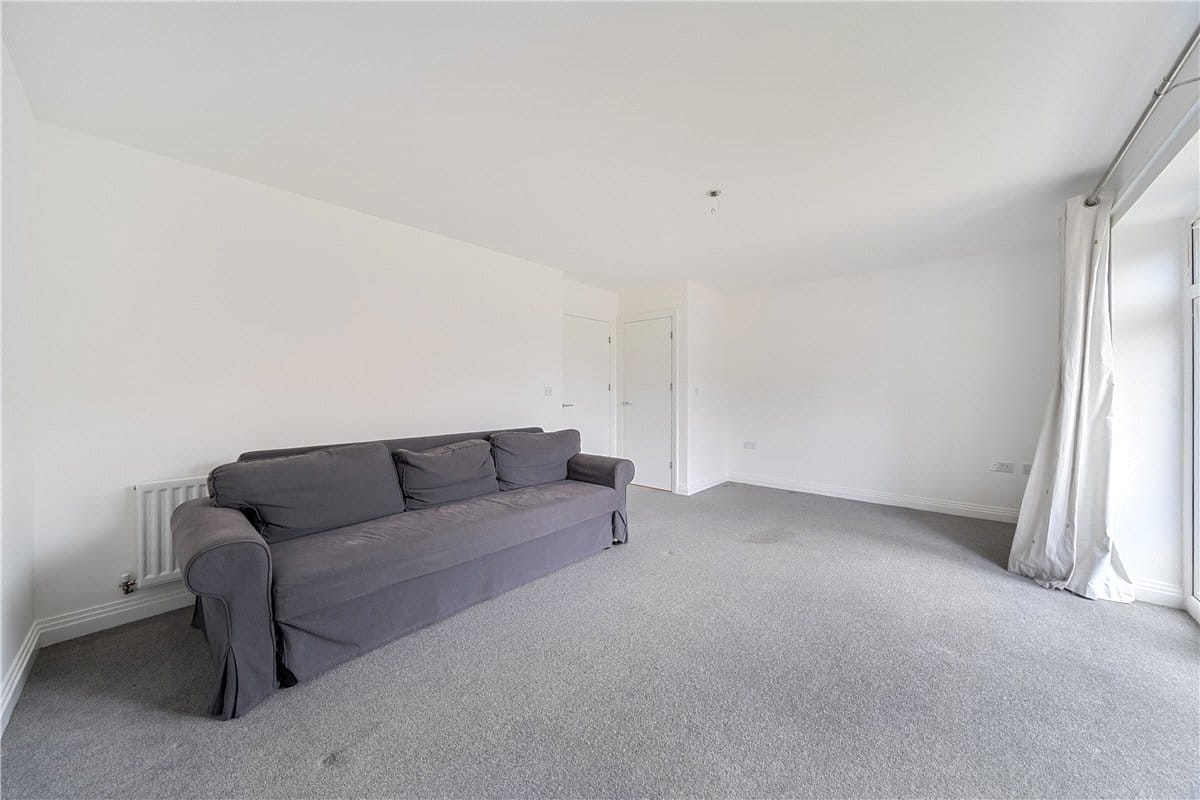 3 bedroom house, Fearnley Close, Glebe Farm MK17 - Let Agreed