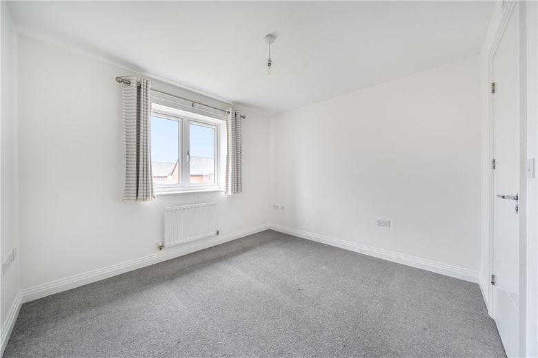 3 bedroom house, Fearnley Close, Glebe Farm MK17 - Let Agreed