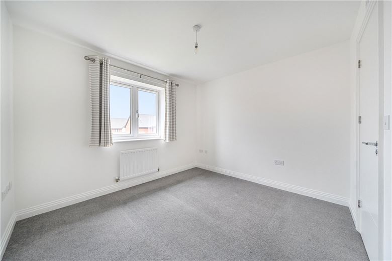 3 bedroom house, Fearnley Close, Glebe Farm MK17 - Let Agreed