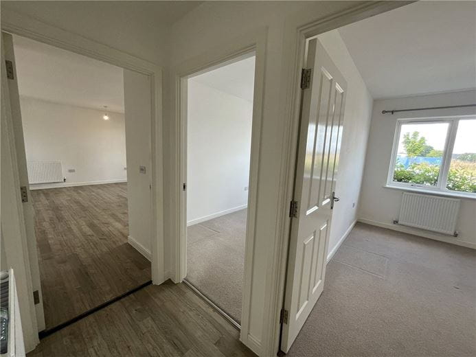 2 bedroom flat, Barrosa Way, Whitehouse MK8