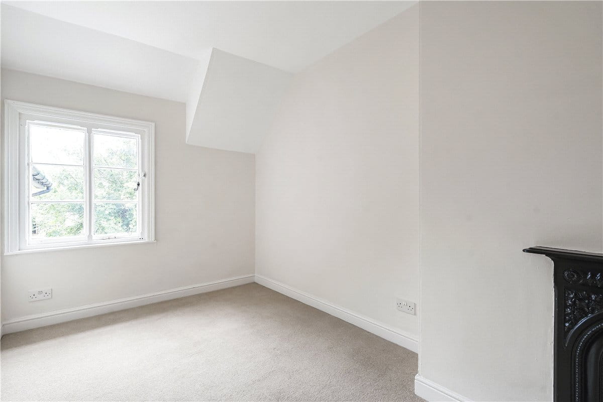 4 bedroom house, Manor Cottages, Lower Thorpe Mandeville OX17 - Let Agreed