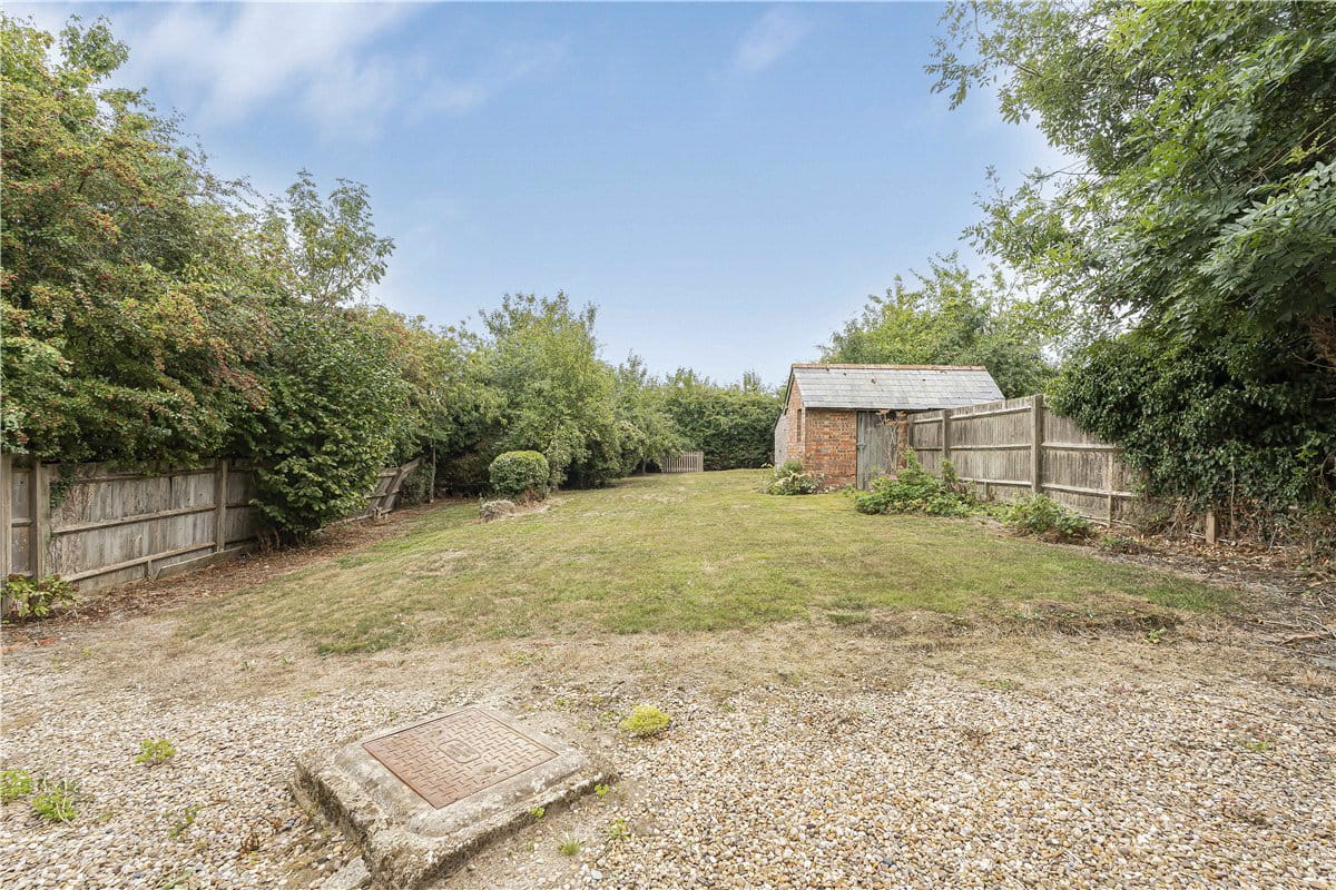 4 bedroom house, Manor Cottages, Lower Thorpe Mandeville OX17 - Let Agreed