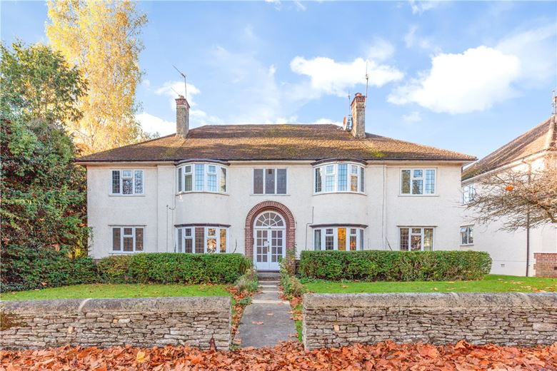 2 bedroom flat, Banbury Road, Oxford OX2 - Let Agreed