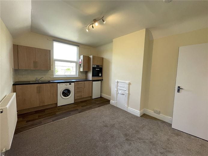  bedroom flat, Cowley Road, Oxford OX4 - Let Agreed
