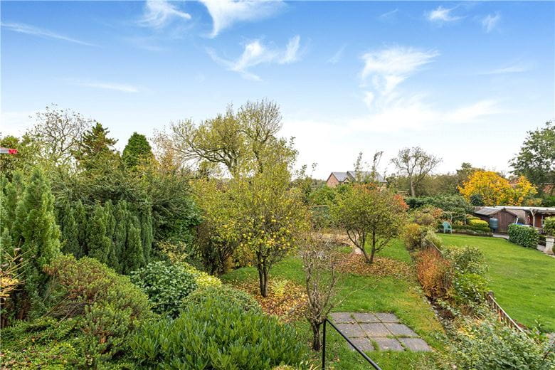 3 bedroom house, Moorfield Crescent, Lowton WA3 - Let Agreed