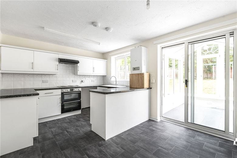 3 bedroom house, Amersham Way, Measham DE12 - Let Agreed