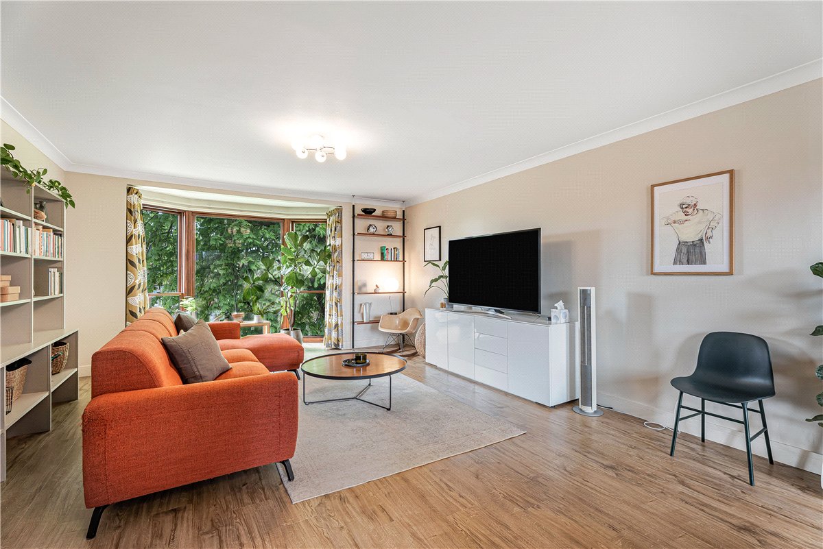 2 bedroom flat, Hartley Court, Woodstock Road OX2 - Let Agreed