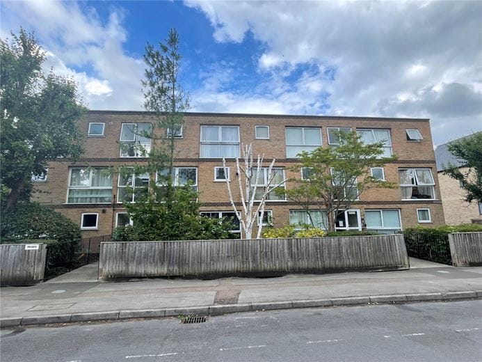 2 bedroom flat, Eaton Court, Water Eaton Road OX2