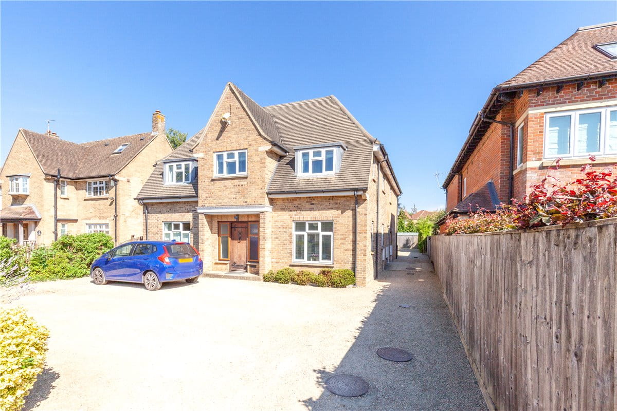 2 bedroom flat, Sunderland Avenue, Oxford OX2 - Let Agreed