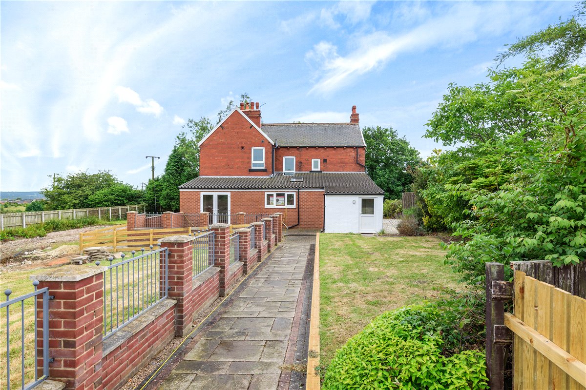 5 bedroom house, Holmsley Lane, Brierley S72 - Let Agreed