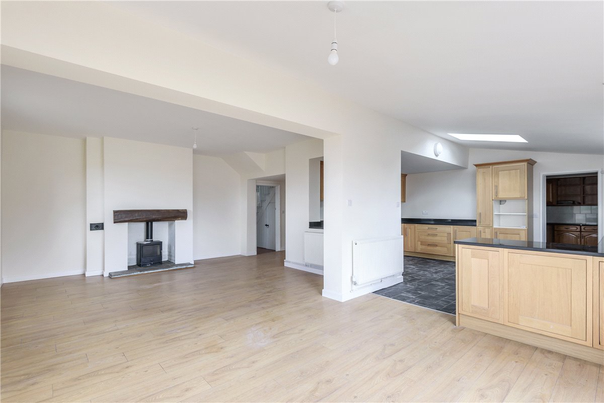 5 bedroom house, Holmsley Lane, Brierley S72 - Let Agreed