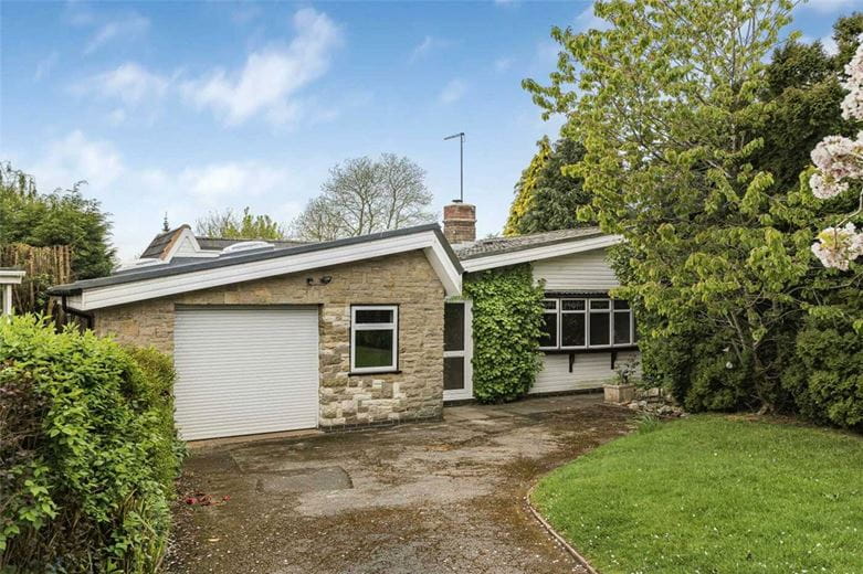 4 bedroom bungalow, Kings Drive, Hopton ST18 - Let Agreed