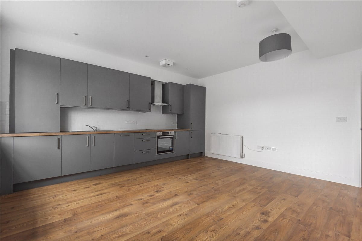 1 bedroom flat, Trinity Avenue, Northampton NN2 - Let Agreed