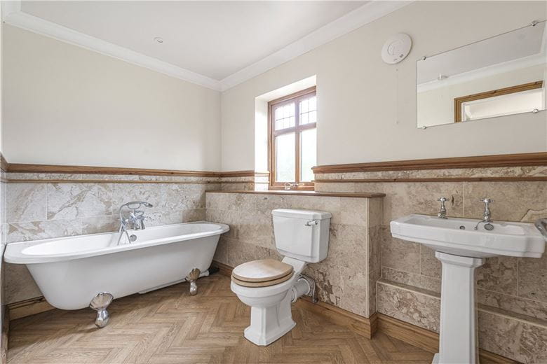 7 bedroom house, Leicester Road, New Packington LE65 - Available