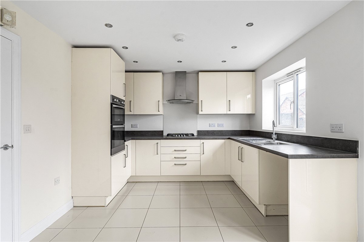 4 bedroom house, Windsor Way, Measham DE12 - Let Agreed