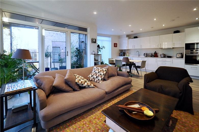 2 bedroom flat, Barton Fields Road, Headington OX3