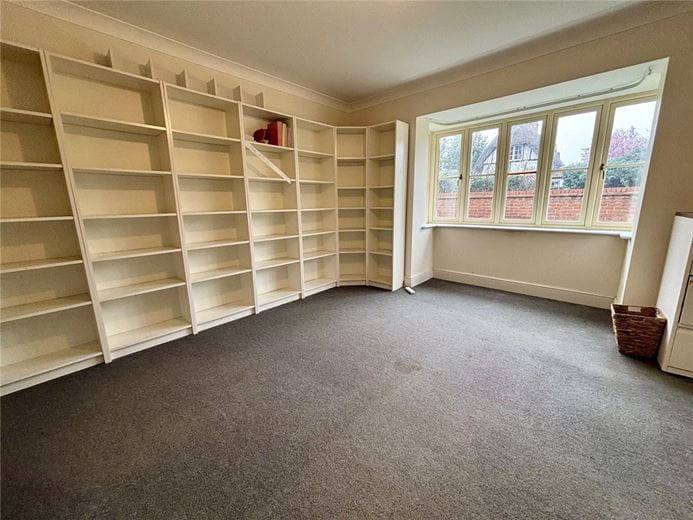 5 bedroom house, High Street, Long Wittenham OX14 - Available