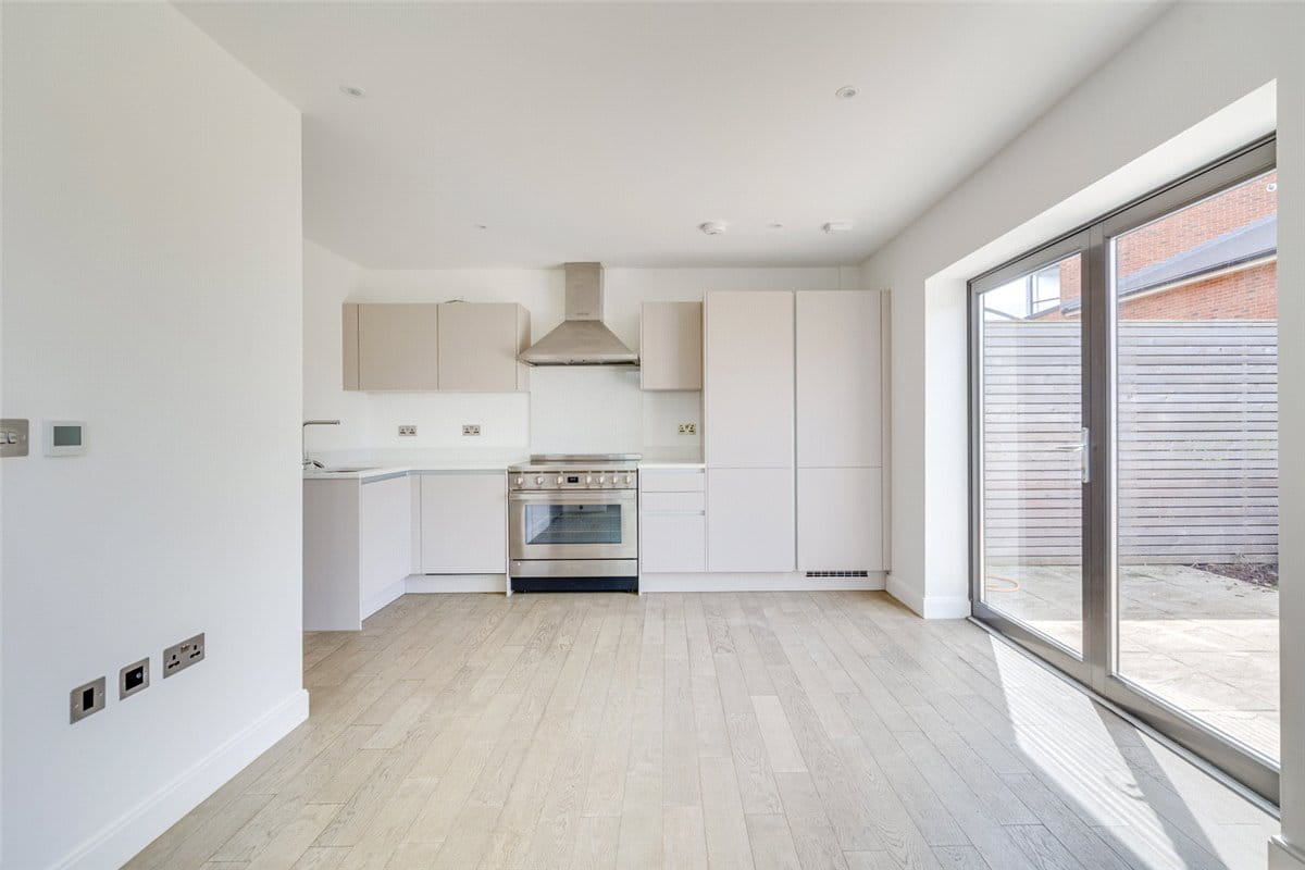 4 bedroom house, Lower Marsh Lane, Kingston upon Thames KT1 - Let Agreed