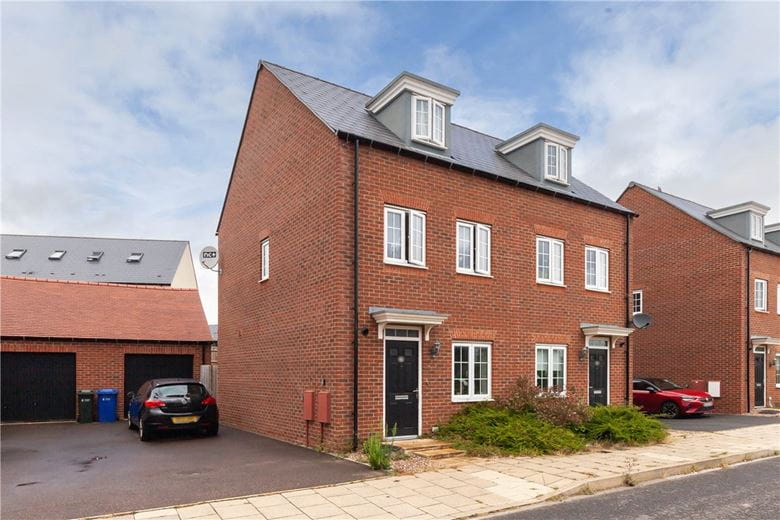 3 bedroom house, Wincanton Road, Bicester OX26