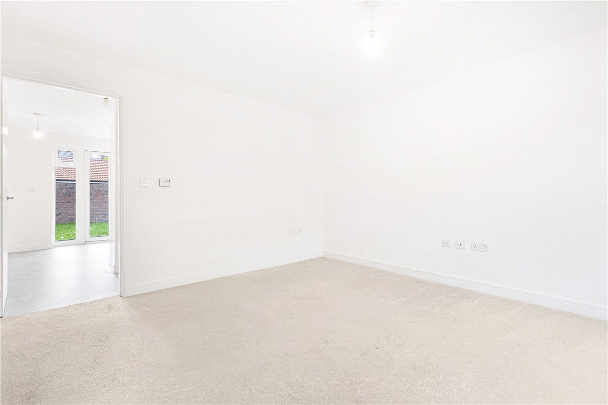 3 bedroom house, Birch Close, Didcot OX11 - Available