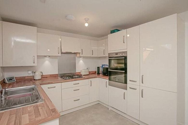 3 bedroom house, Wagtail Haven, Didcot OX11 - Let Agreed