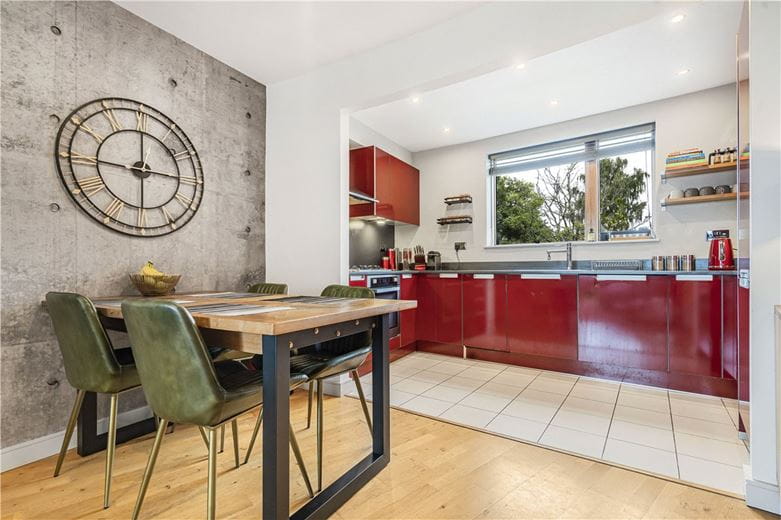 2 bedroom flat, Five Mile Drive, Oxford OX2 - Let Agreed