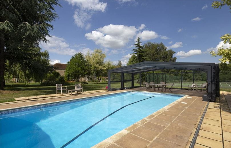 6 bedroom house, Noke, Oxford OX3 - Available