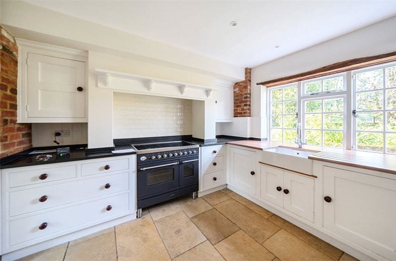 4 bedroom house, Bowood Lane, Wendover HP22 - Available