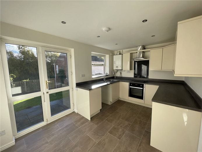 3 bedroom house, Westerton Drive, Bramley S66 - Available