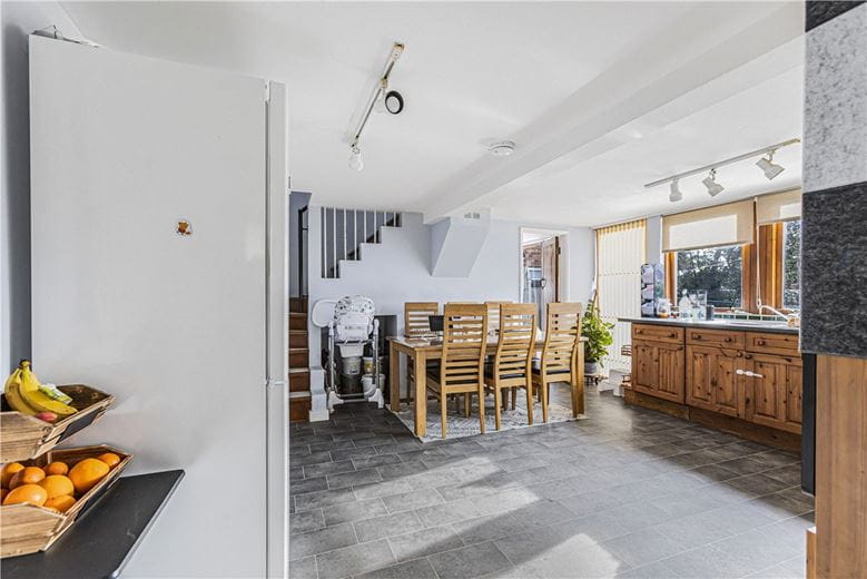 2 bedroom house, Mill Road, Marcham OX13 - Available