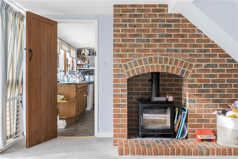 2 bedroom house, Mill Road, Marcham OX13 - Available