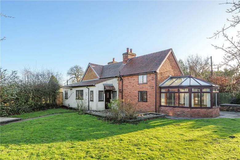 2 bedroom cottage, Wood End Lane, Curborough WS13 - Let Agreed