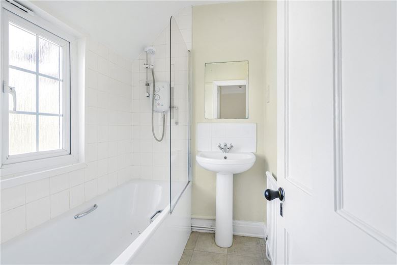 4 bedroom house, The Rise, Islip OX5 - Let Agreed