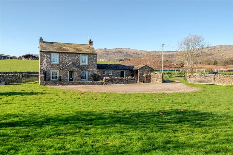 2 bedroom house, Brough, Kirkby Stephen CA17 - Let Agreed
